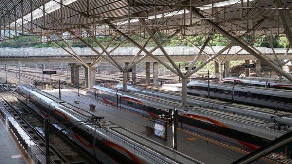 水果优配 深圳铁路国庆中秋假期客流将创同期新高